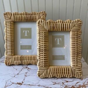 TWO’S COMPANY WICKER WEAVE PHOTO FRAMES | SET OF 2  | 5 x 7  & 4x6 | NEW